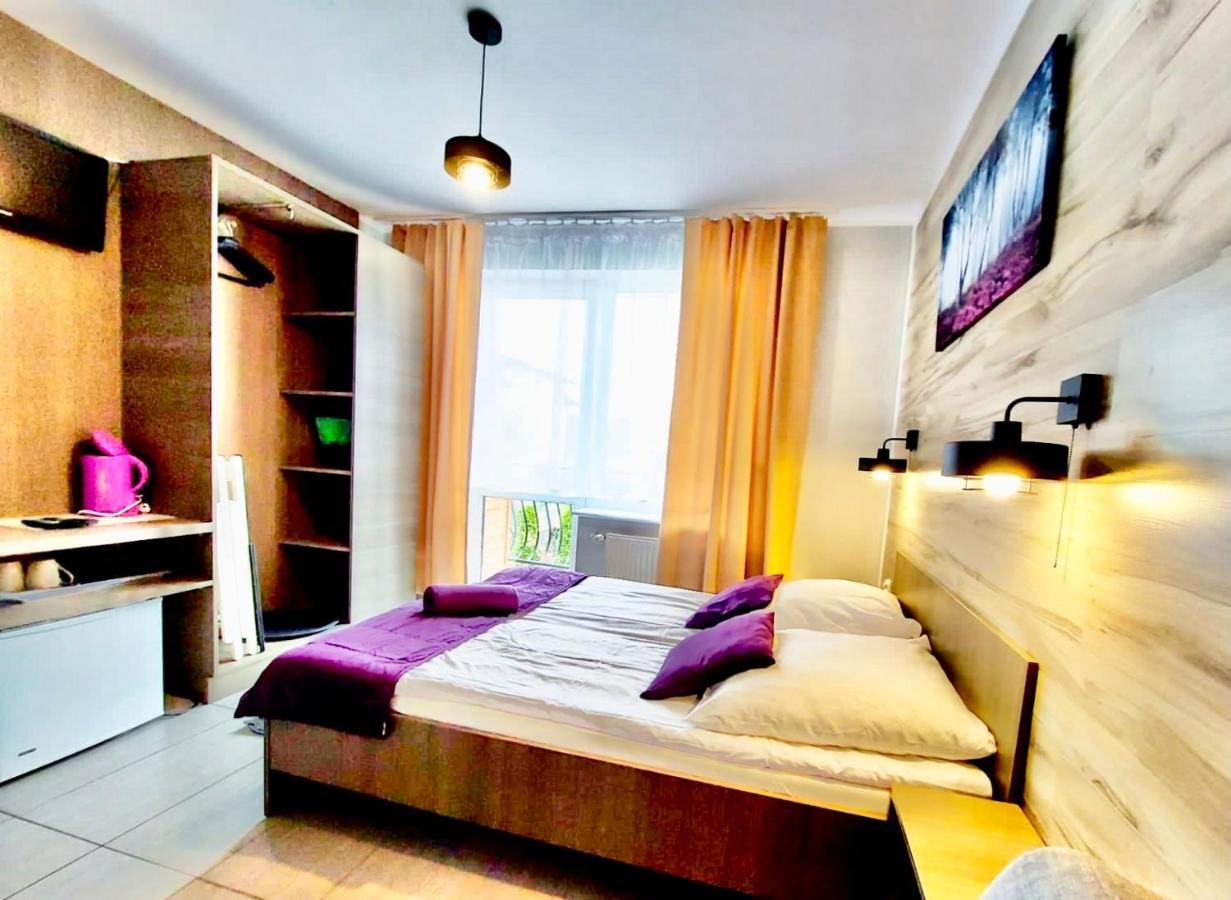 Dworek Karwia Wiosenna 8 Buitenkant foto