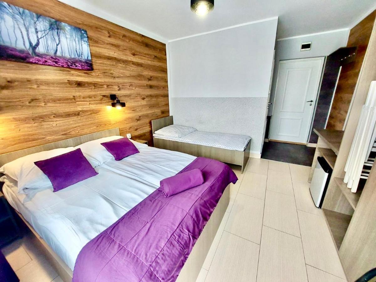 Dworek Karwia Wiosenna 8 Buitenkant foto