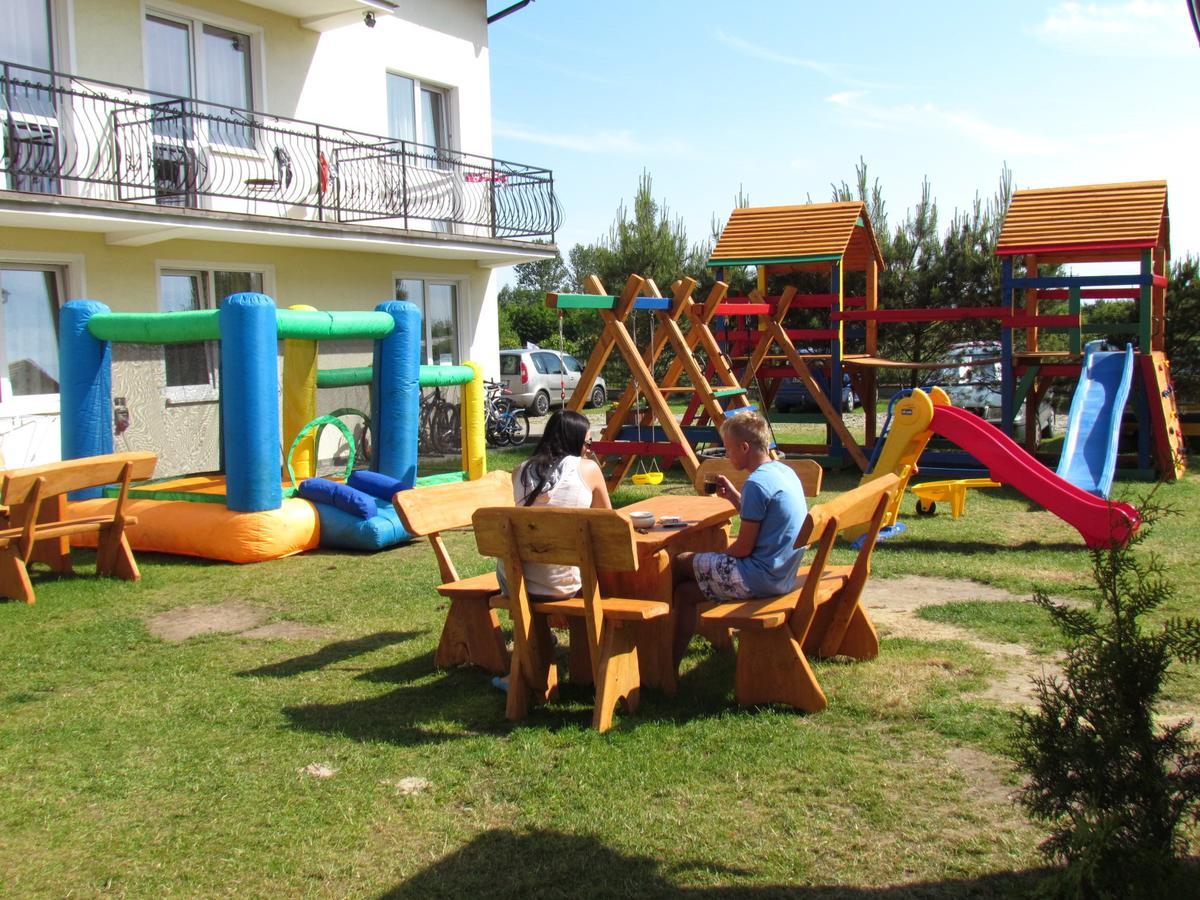 Dworek Karwia Wiosenna 8 Buitenkant foto