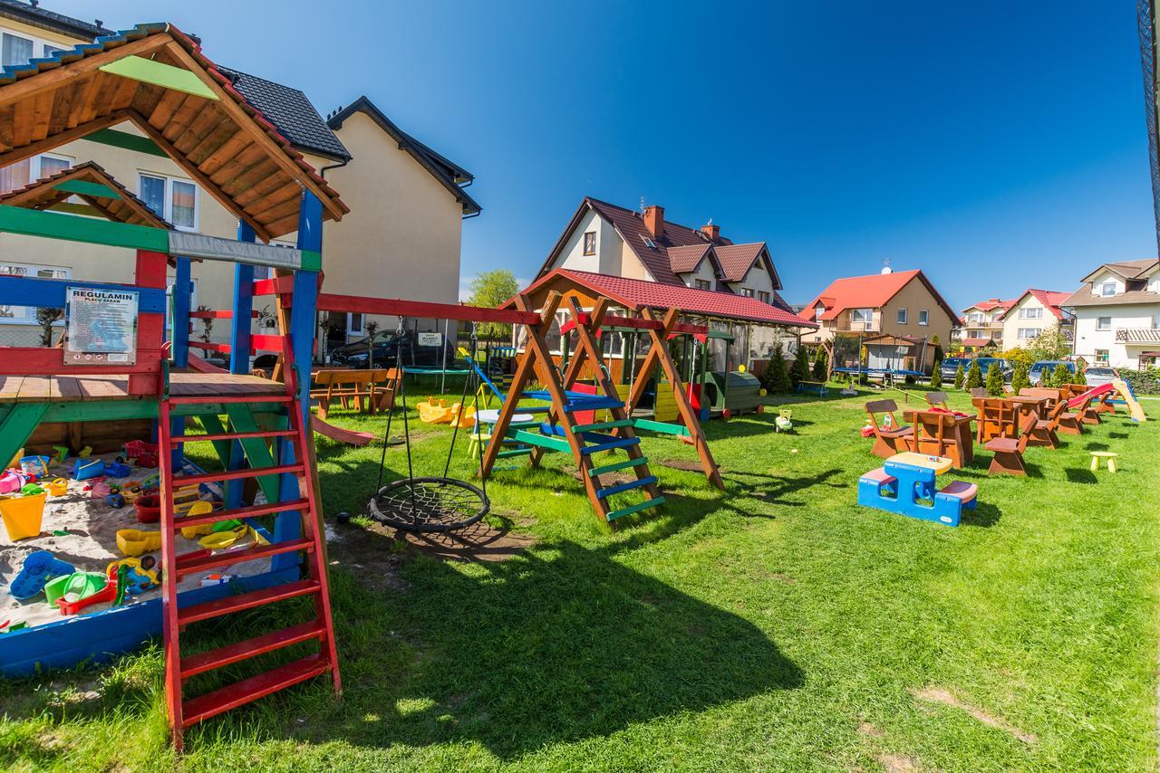 Dworek Karwia Wiosenna 8 Buitenkant foto